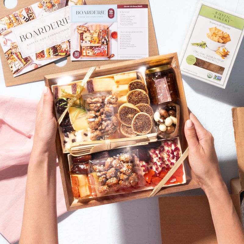 Small Jewish Holiday Cheese Board (No Meat) - E-Gift